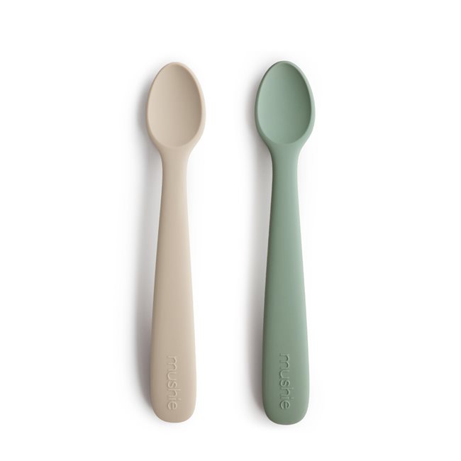 Mushie – Silicone Feeding Spoons 2-Pack – Cambridge Blue/Shifting Sand – 16 cm v:5840715