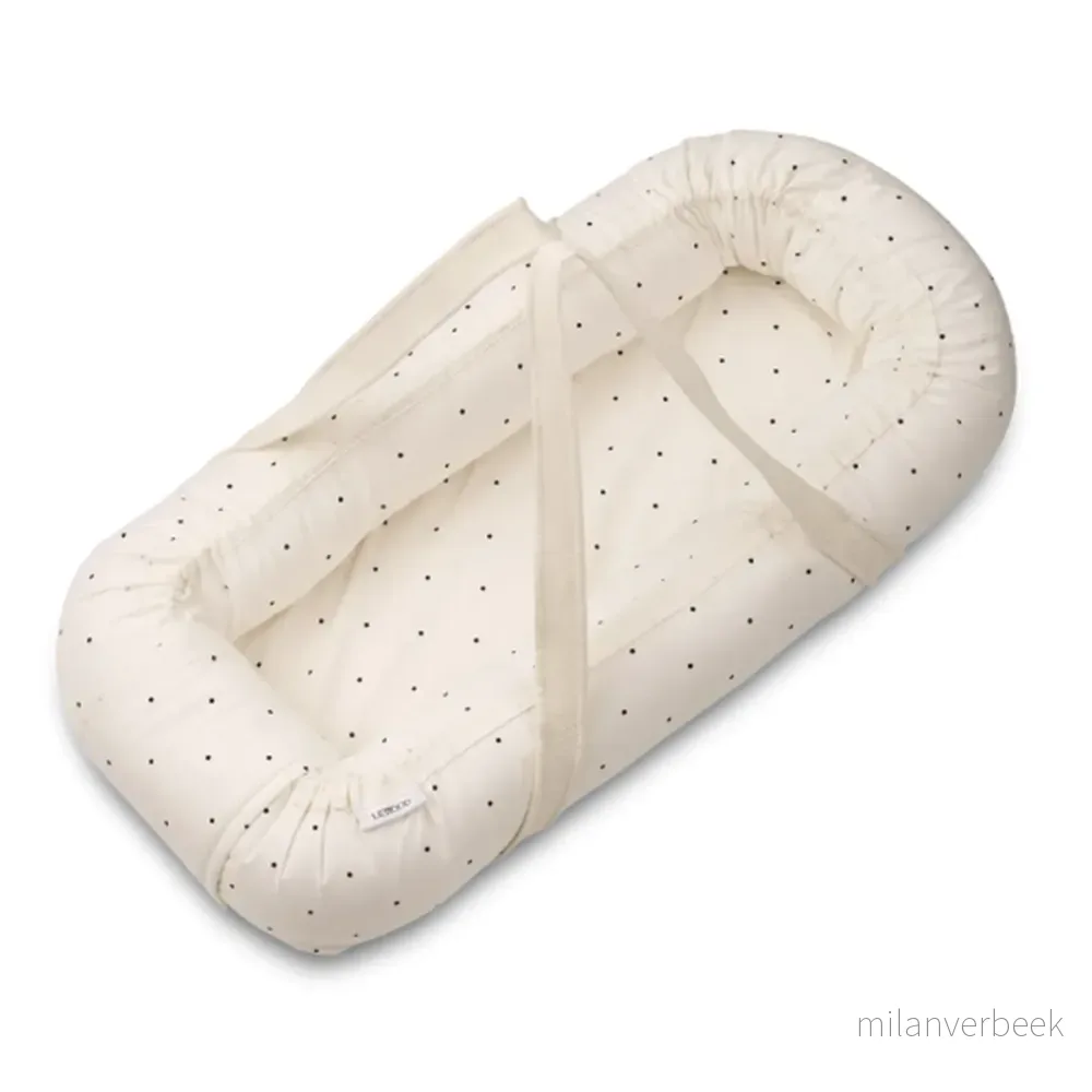 – Gro Babylift – Classic Dot Creme de la Creme – One Size – Gratis frakt v:7871063