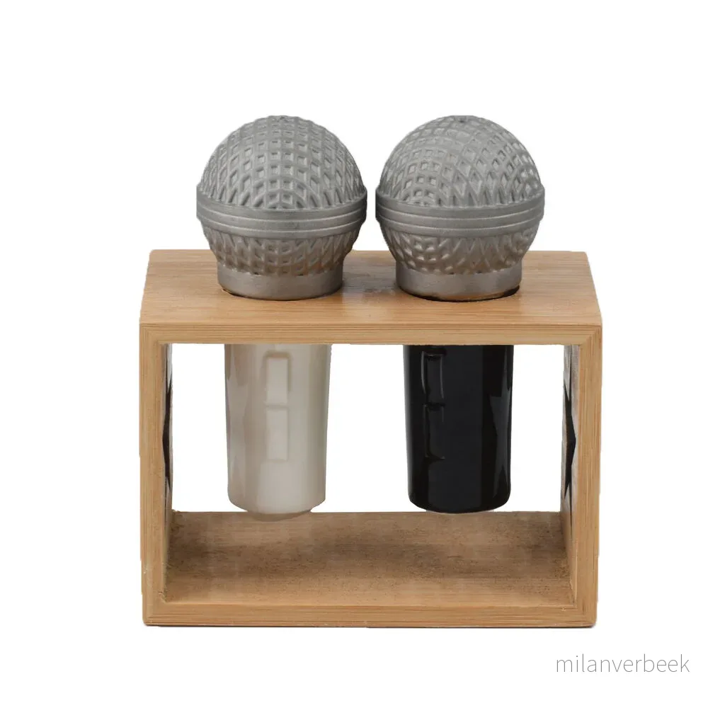 Winkee - Salt and Pepper dispenser - Microphone v:8204160