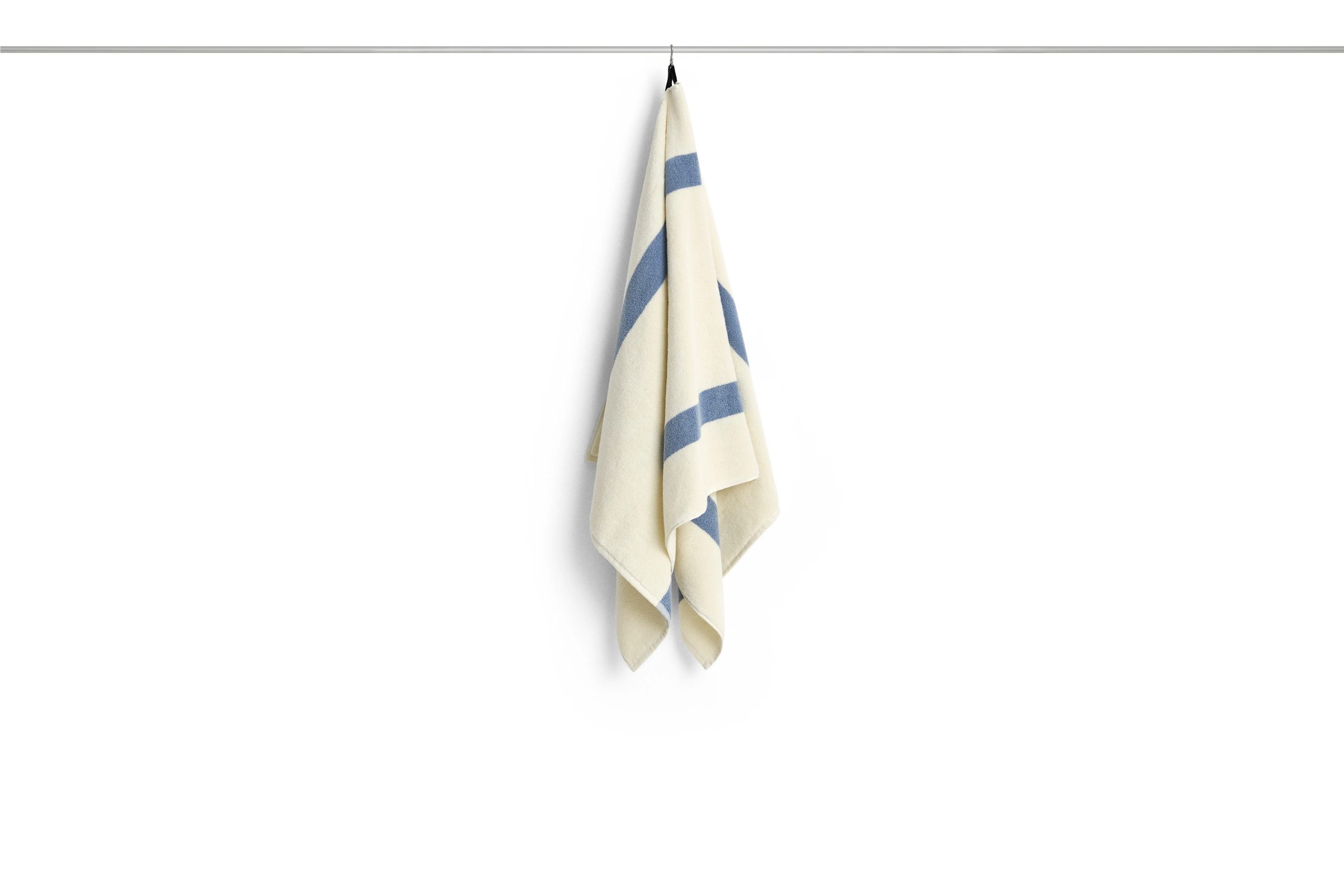 HAY – Stripete Badehåndkle – W70 x L140 cm – Støvete Blå – Dusty Blue – Gratis frakt v:4062051 HAY – Stripete Badehåndkle – W70 x L140 cm – Støvete Blå – Dusty Blue – Gratis frakt v:4062051