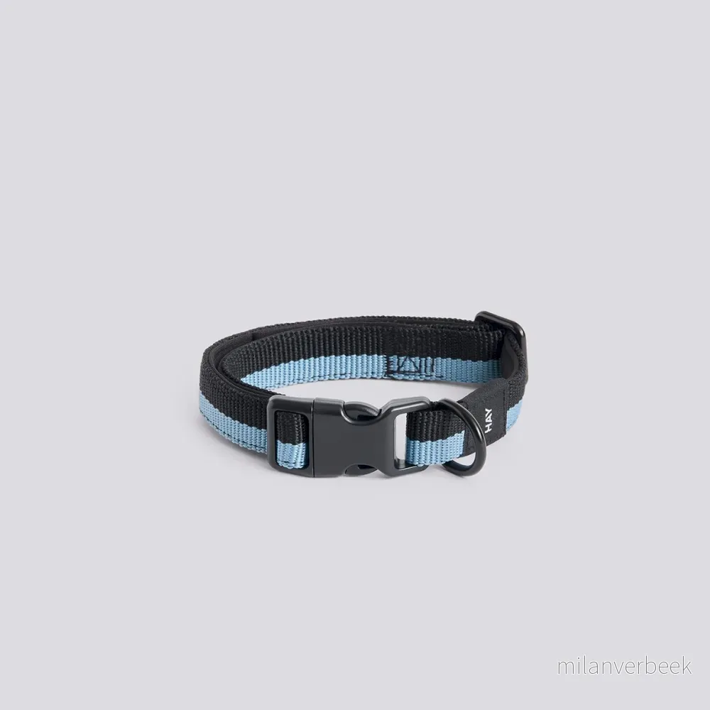 HAY – Dogs Collar Flat M/L (Blue & Black) – Flerfarget – Blue & Black v:3813855 HAY – Dogs Collar Flat M/L (Blue & Black) – Flerfarget – Blue & Black v:3813855
