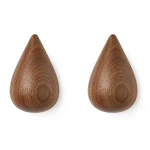 Normann Copenhagen – Dropit Knagger – Large – Sett av 2 – Valnøtt – Walnut v:2462461 Normann Copenhagen – Dropit Knagger – Large – Sett av 2 – Valnøtt – Walnut v:2462461