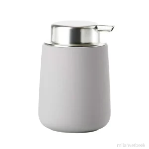Zone Denmark – Nova Soap Dispenzer – Soft Grey (331212) – Soft Grey v:5781012 Zone Denmark – Nova Soap Dispenzer – Soft Grey (331212) – Soft Grey v:5781012